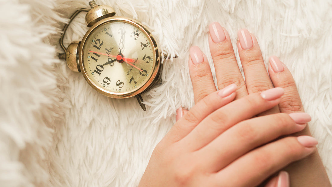 Press-On Nails: What Are They and Their Benefits